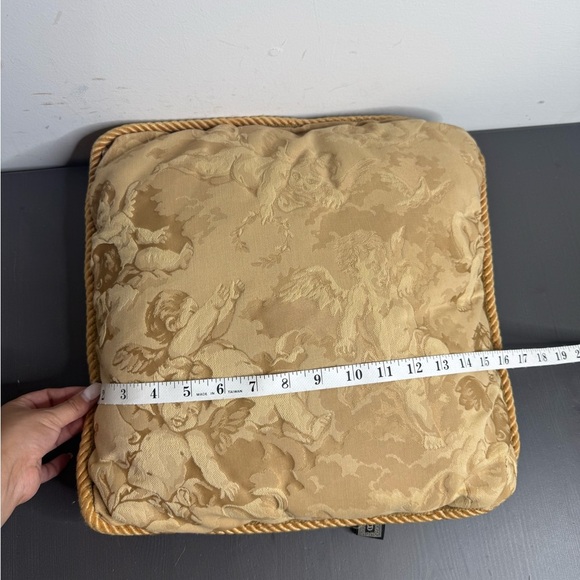 Vintage Reed Champagne Gold Cherubs Angels Decorative Damask Throw Pillows (2) - Picture 6 of 8